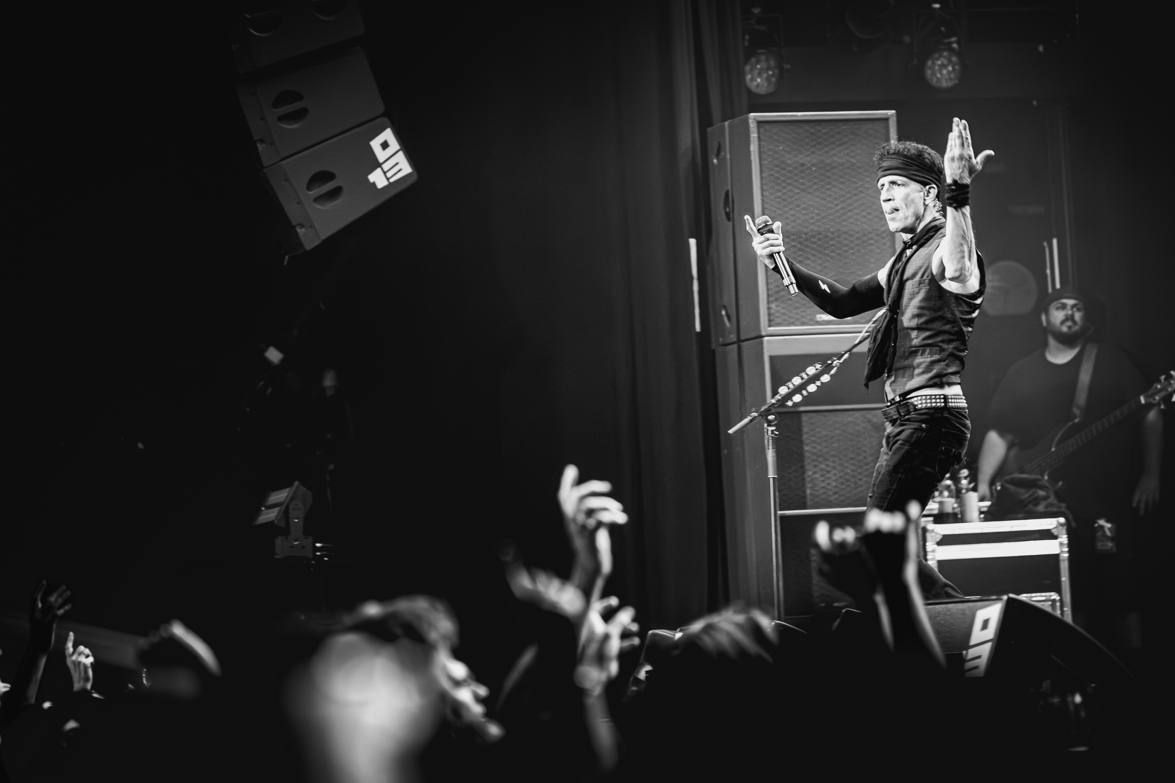 013 Poppodium Tilburg — 2025 08 12 An Evening With Extreme — 0006 — 2025 08 12 21 35 07 Foto 3779