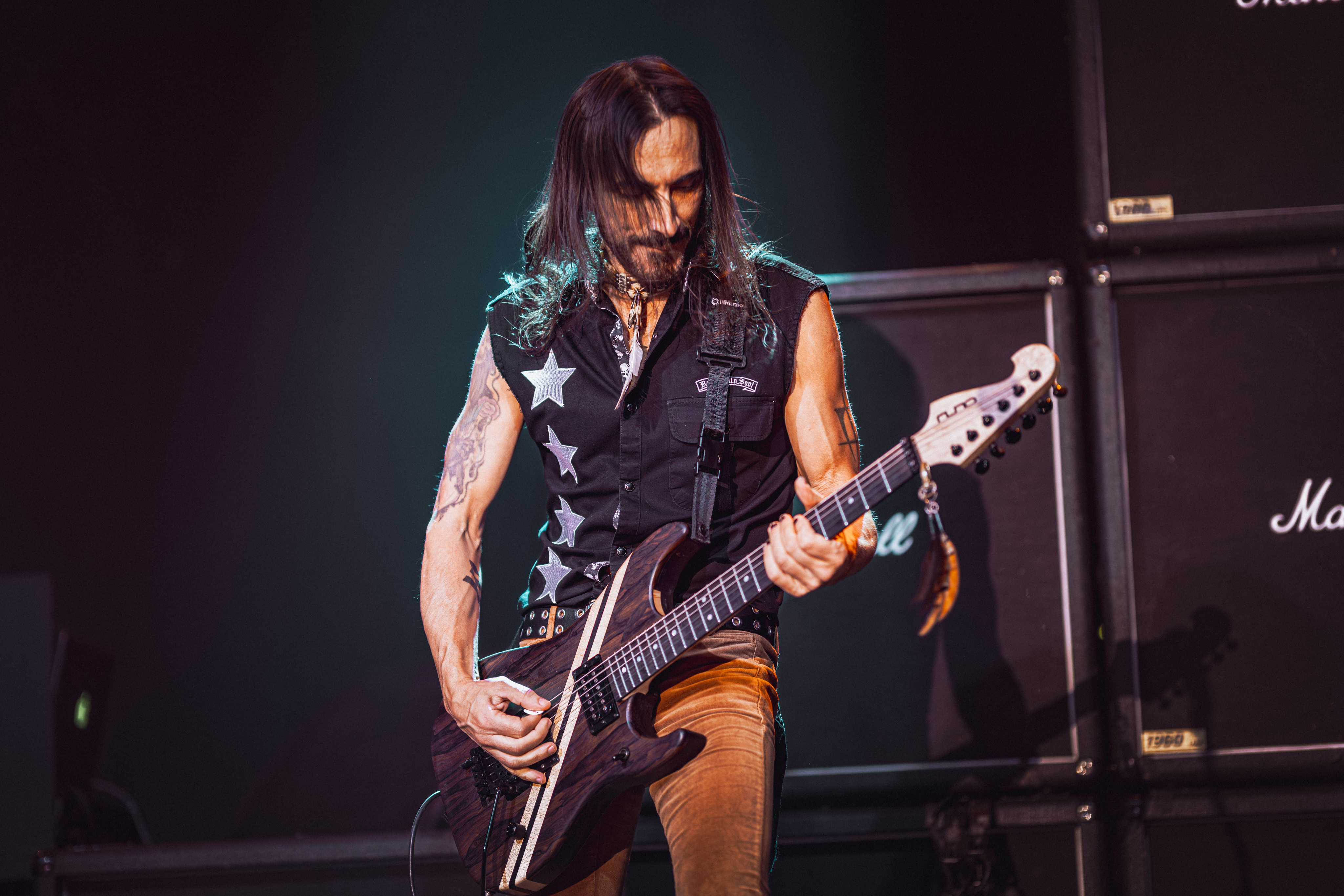 013 Poppodium Tilburg — 2025 08 12 An Evening With Extreme — 0027 — 2025 08 12 20 10 28 Foto 9454