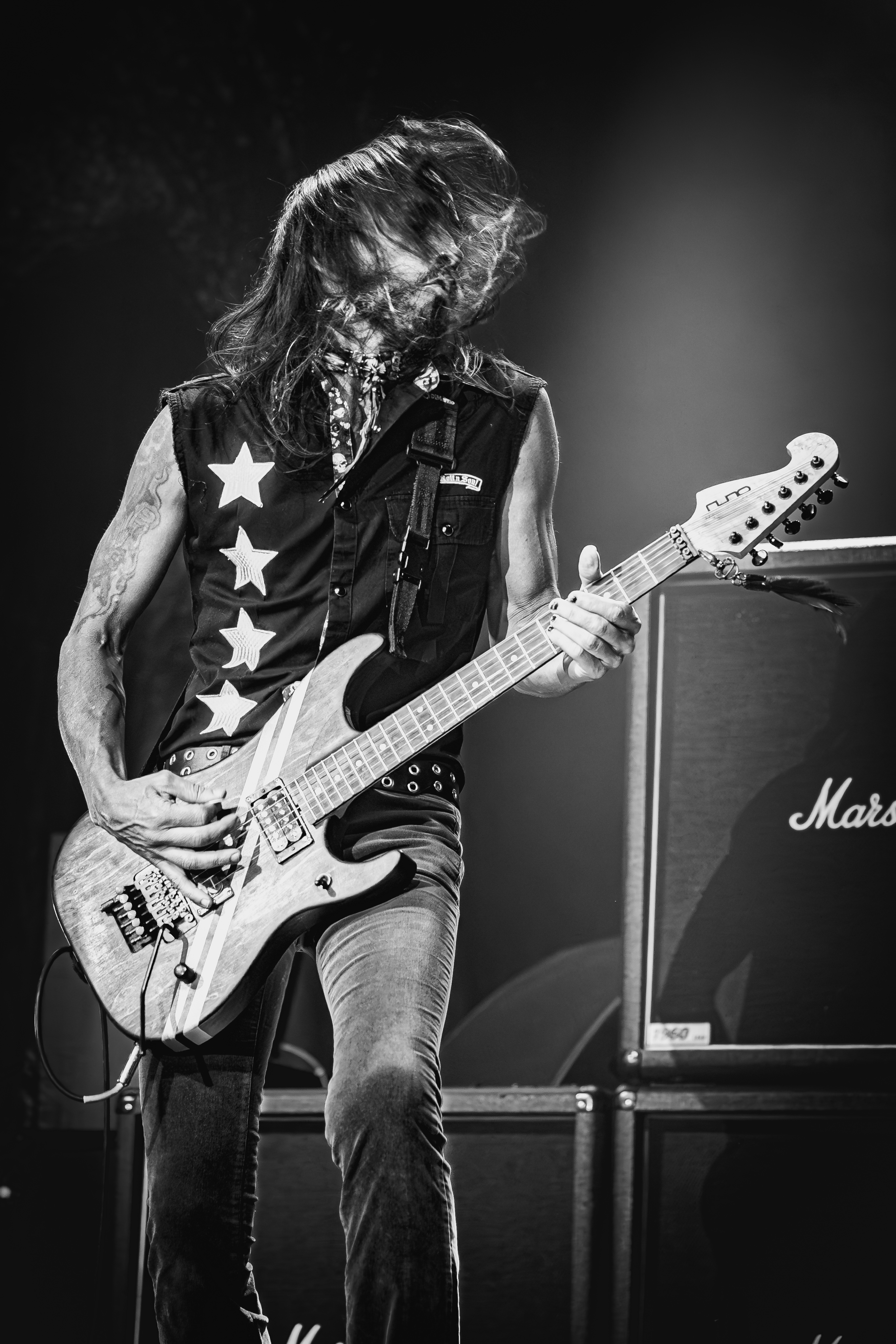 013 Poppodium Tilburg — 2025 08 12 An Evening With Extreme — 0003 — 2025 08 12 20 10 02 Foto 3706