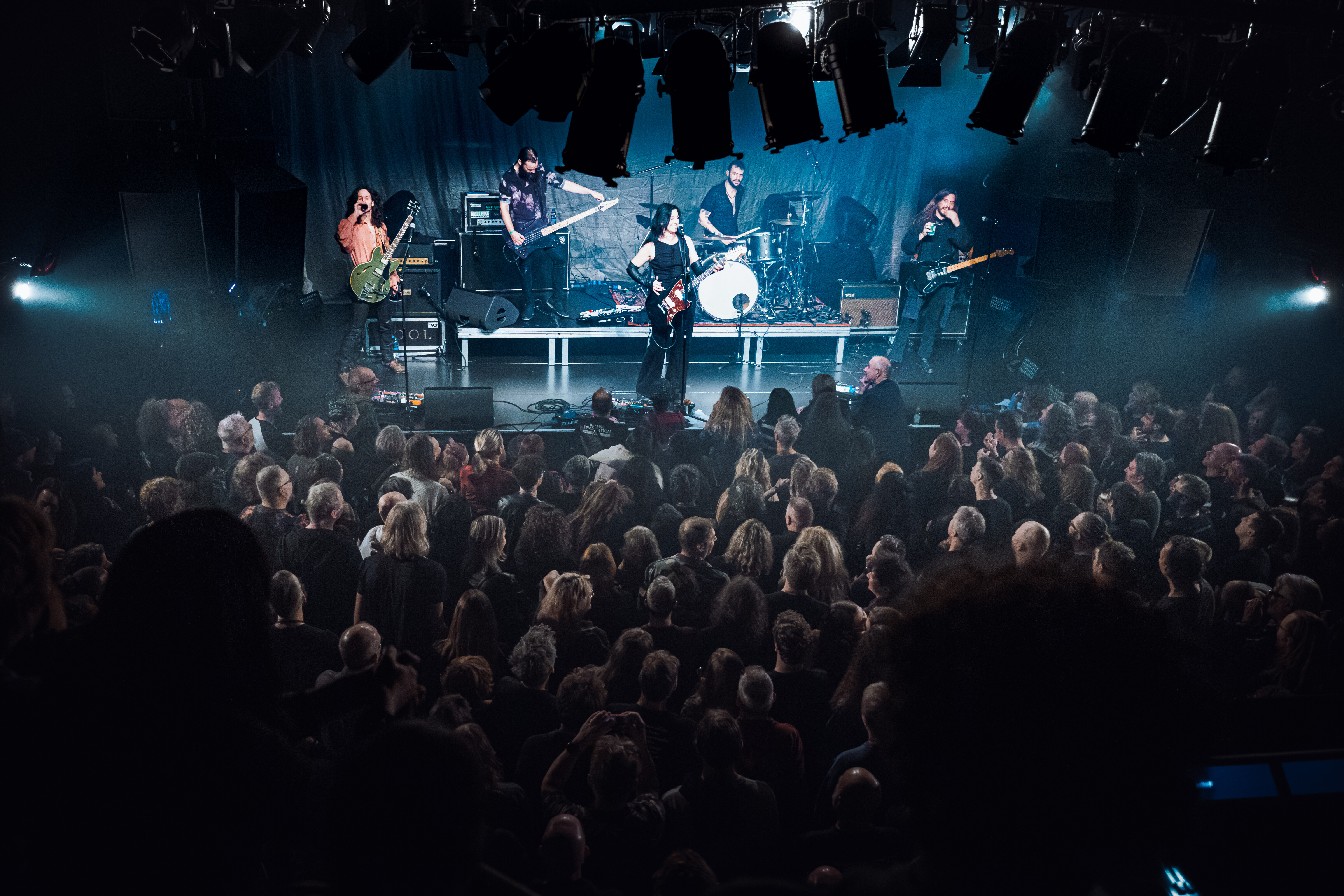 Melkweg Amsterdam — 2024 12 19 Dool Lifeless Past — dool — 0003 — Foto 0616