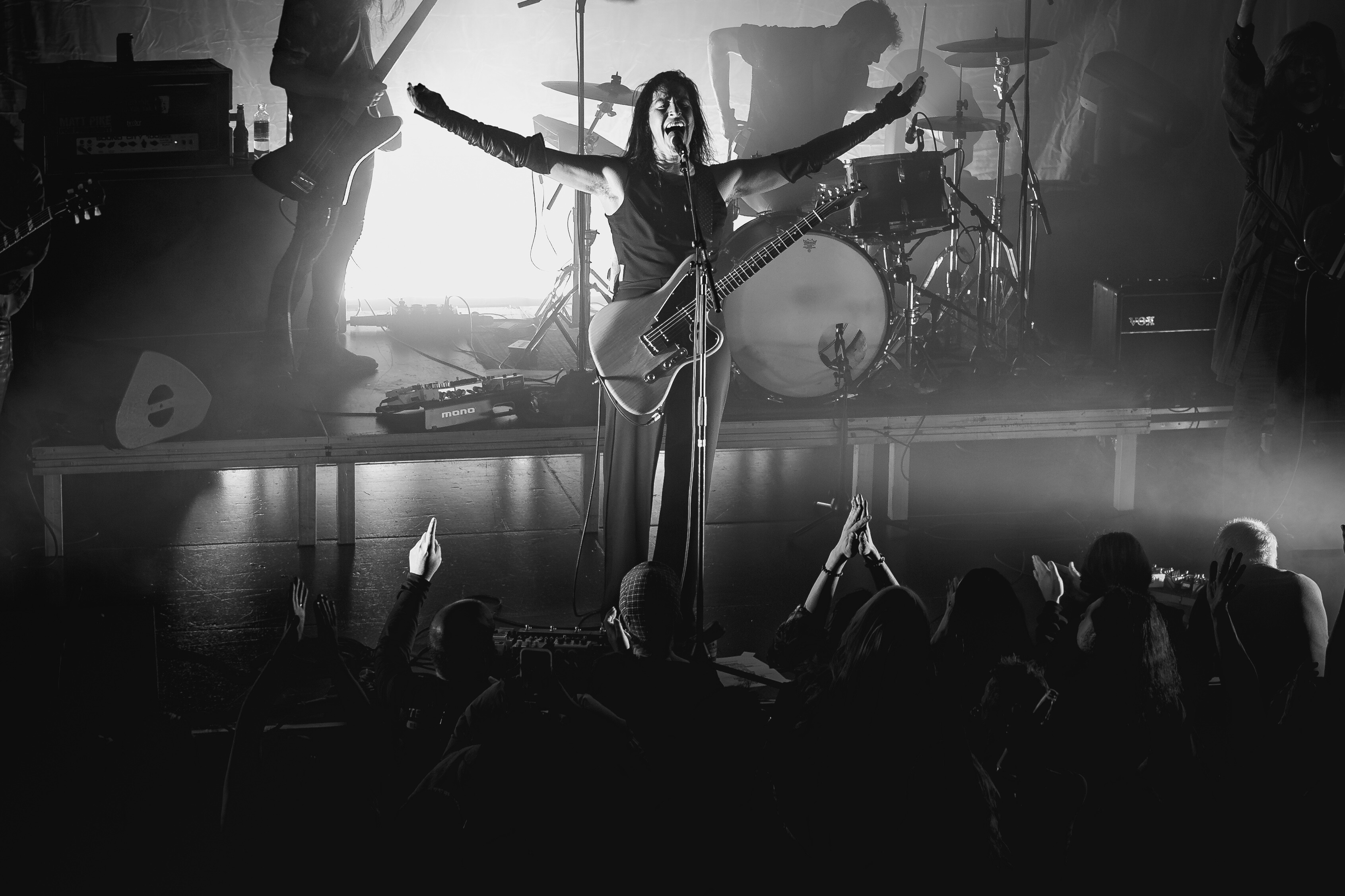Melkweg Amsterdam — 2024 12 19 Dool Lifeless Past — dool — 0018 — Foto 6221