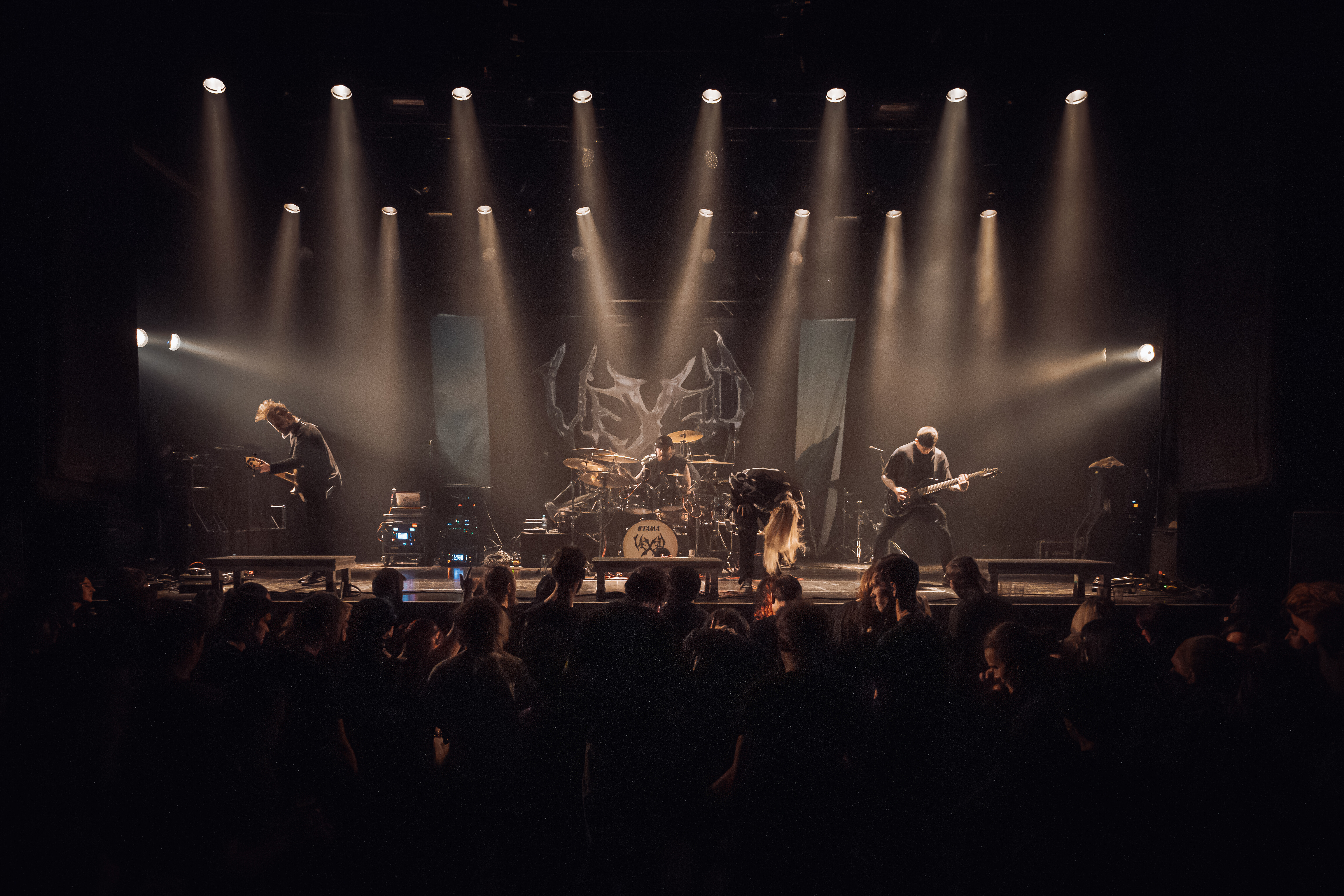 Melkweg Amsterdam — 2025 01 28 Silent Planet Like Moths To Flames — vexed — 0003 — Foto 1837