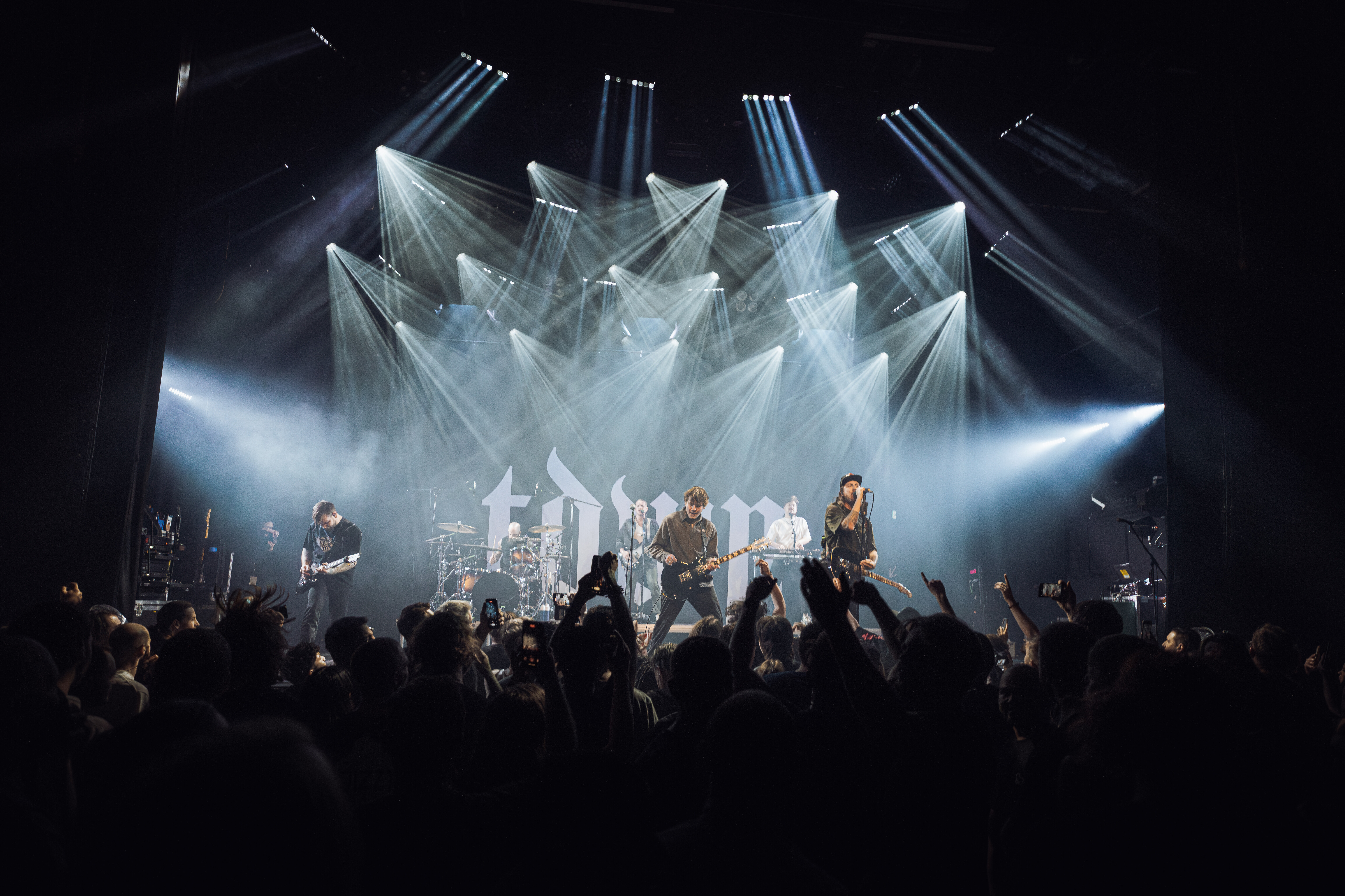 Patronaat Haarlem — 2025 02 05 The Devil Wears Prada — the Devil Wears Prada — 0030 — Foto 4331
