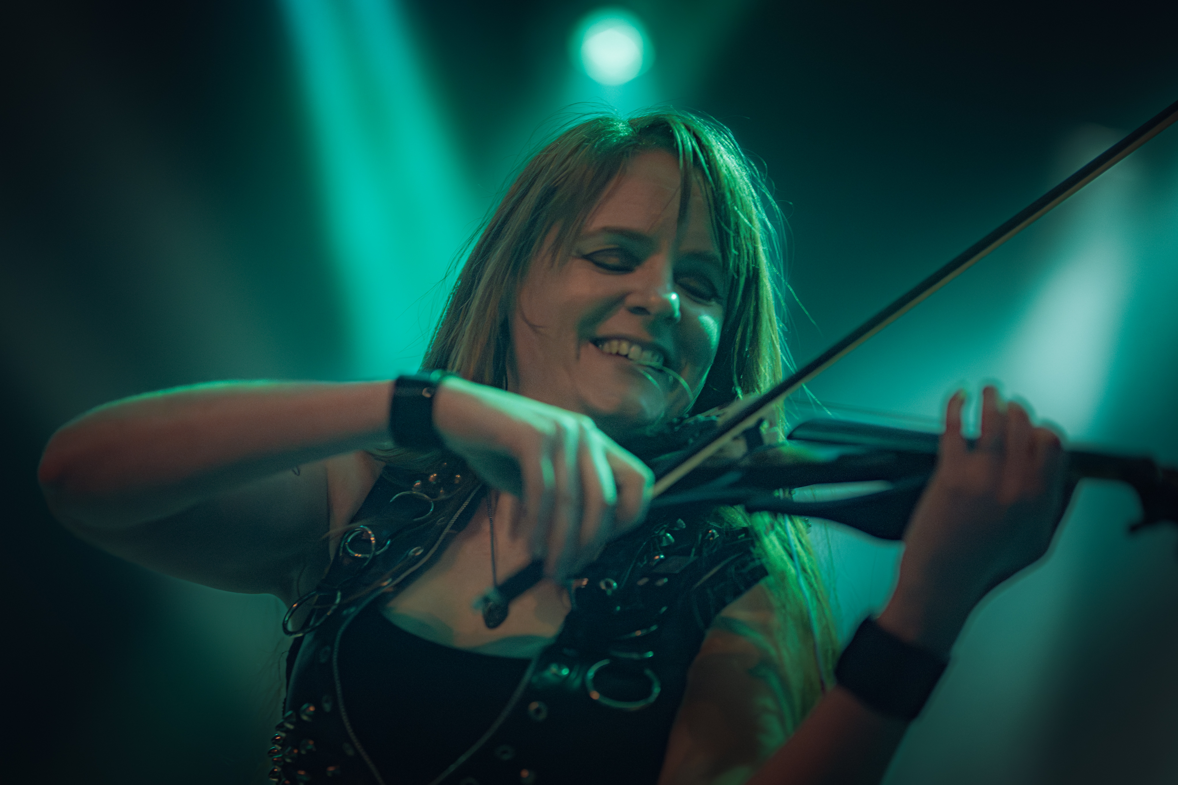 Patronaat Haarlem — 2025 05 23 Grima Ultar Houle Aquilus Suldusk — guests — 0039 — Foto 4110