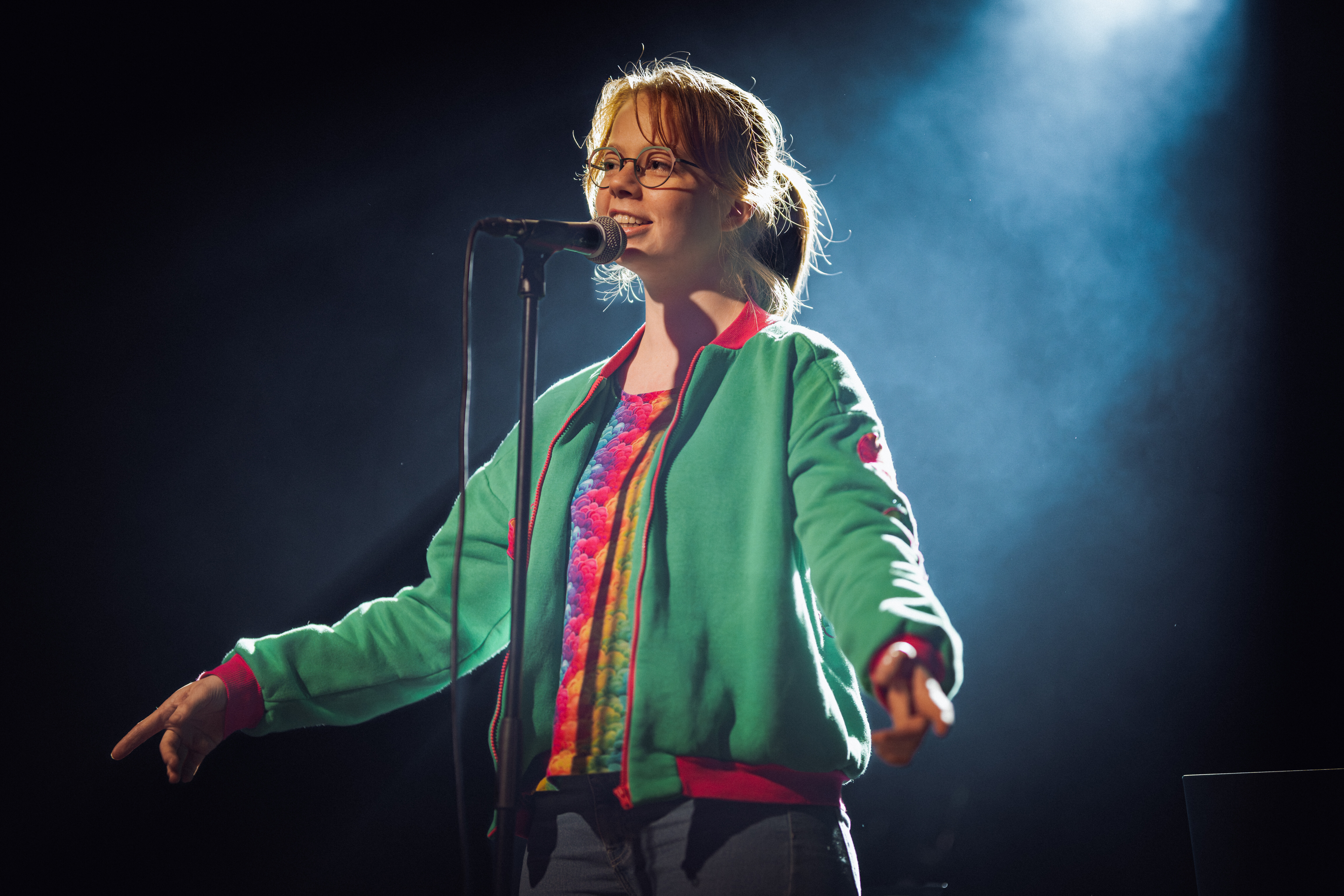 Podium Victorie Alkmaar — 2025 01 31 Poetry Jam — 0033 — Foto 5642