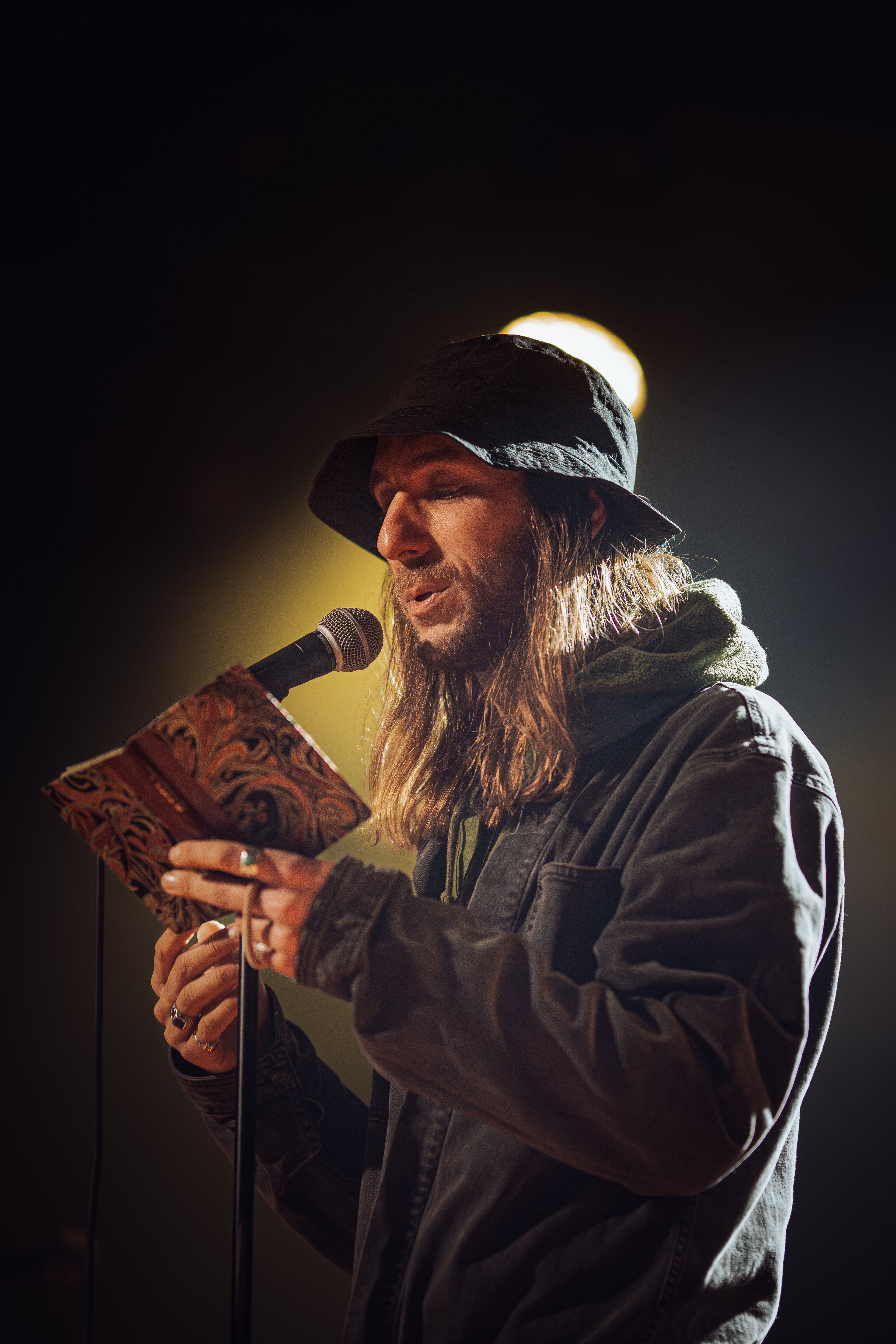 Podium Victorie Alkmaar — 2025 01 31 Poetry Jam — 0036 — Foto 5786