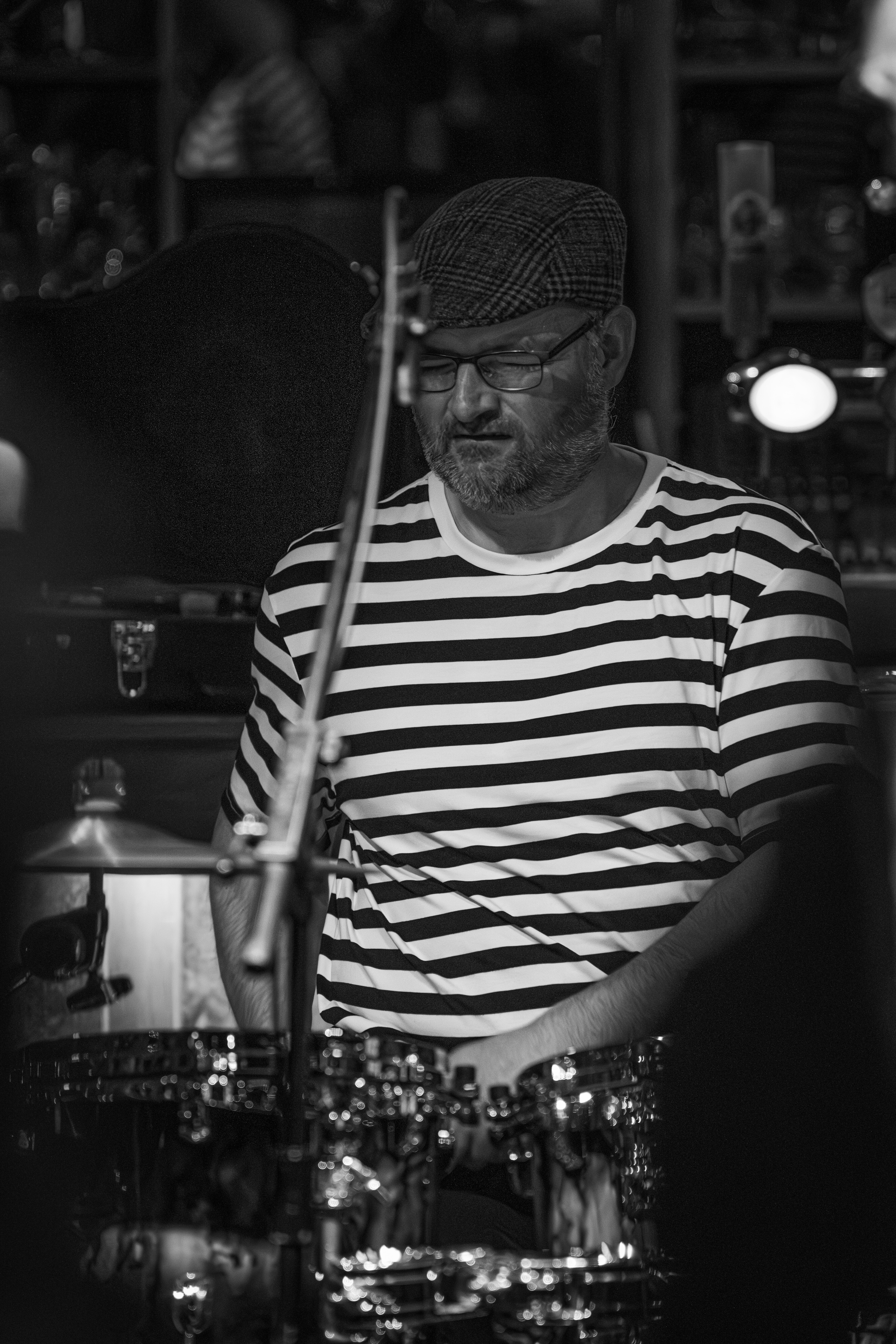 Proeflokaal Hop Heiloo — 2024 01 26 Join The Band The Kinks Tribute — 0105 — Foto 3155