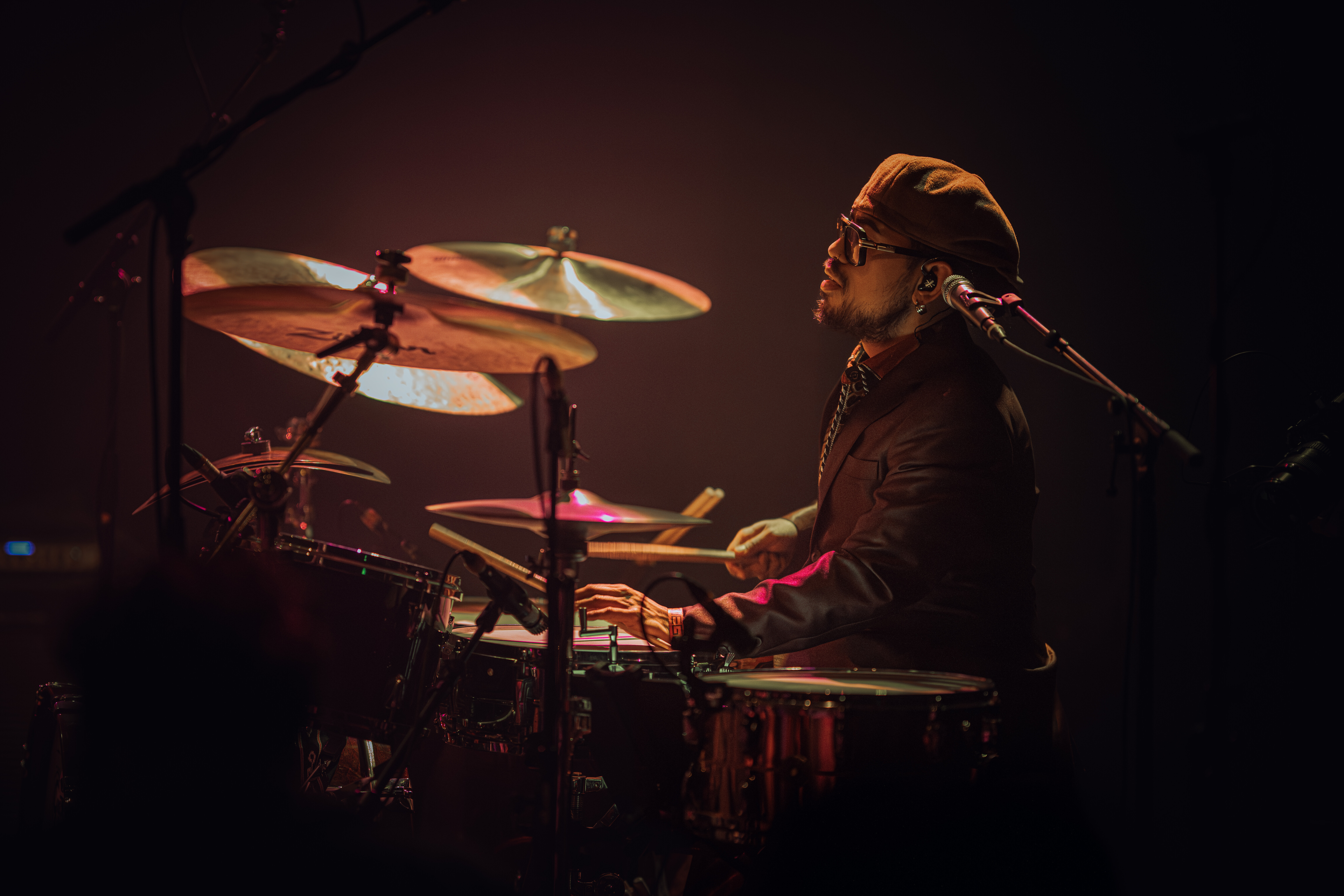 Page — home — desktop — 0033 — Foto 1060 — Rilan & The Bombardiers — Melkweg